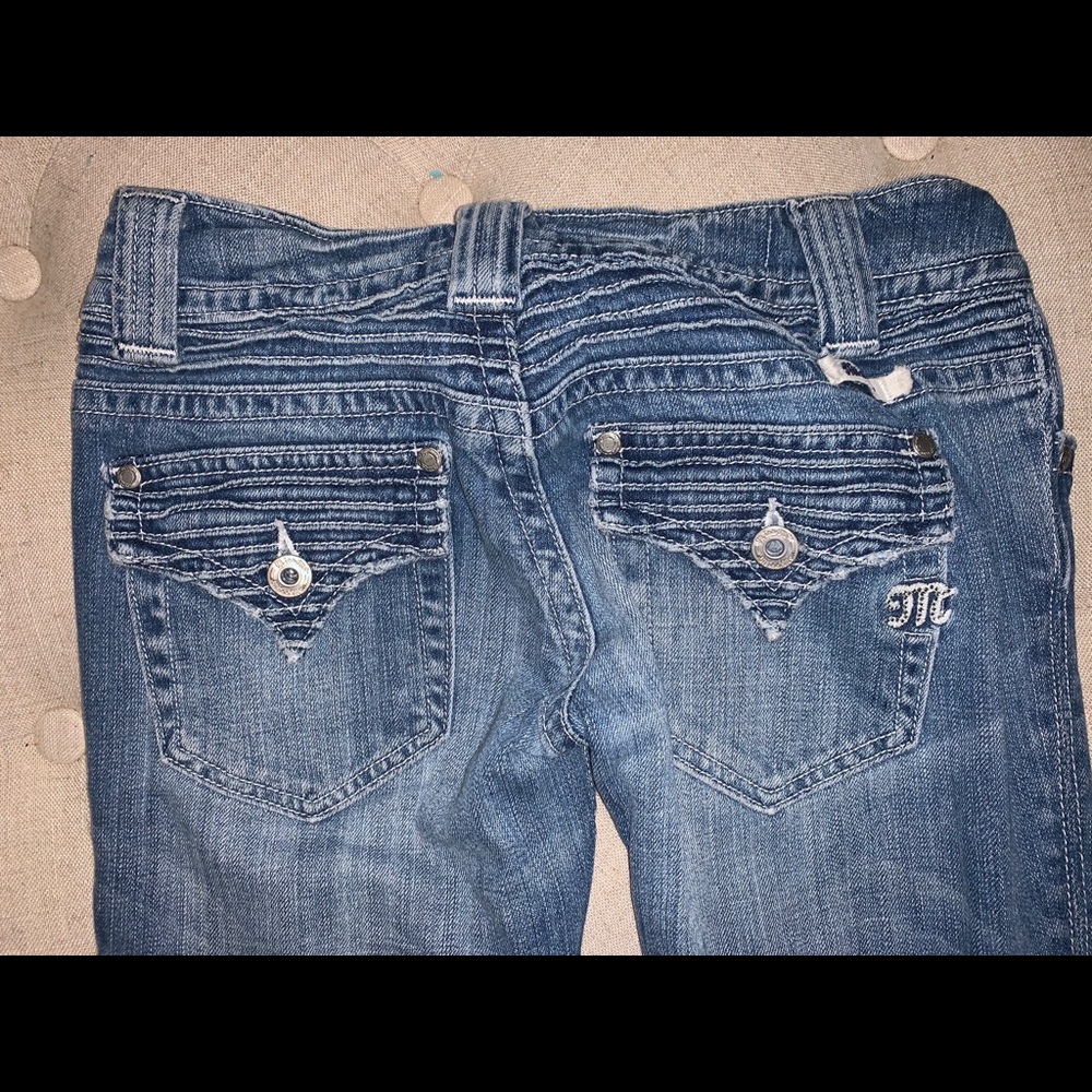 Miss Me Capri Jeans